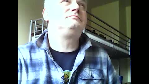 englishguysurrey online show from 04-03-26, 12:25