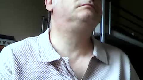 Snapshot of englishguysurrey chatting on 07-13-26, 05:54 englishguysurrey online show from 07-13-26, 05:54