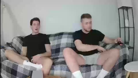 Englishladxxx online show from 03-12-26, 11:00