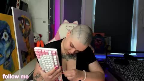 enigmastella online show from 01-17-26, 11:04