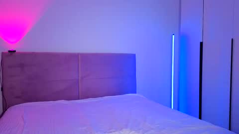 enjoyeverymoment_ online show from 12-16-25, 07:19