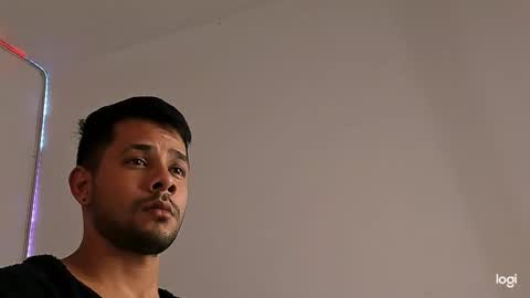 enmanuelgutierrez40 online show from 01-05-26, 05:27