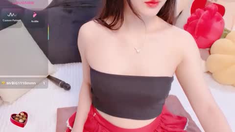 Snapshot of enmilia chatting on 02-04-26, 04:40 Enmilia online show from 02-04-26, 04:40