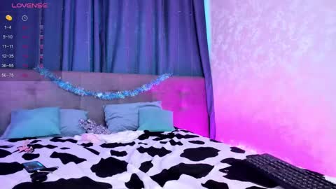 Snapshot of enn_allenn chatting on 12-16-24, 07:37 enn_allenn online show from 12-16-24, 07:37