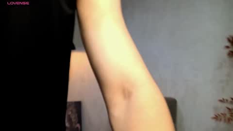 Snapshot of enzo_steel chatting on 06-05-26, 08:58 enzo_steel online show from 06-05-26, 08:58