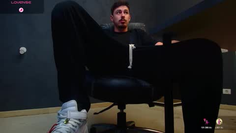 EnzoRace online show from 10-29-25, 06:15