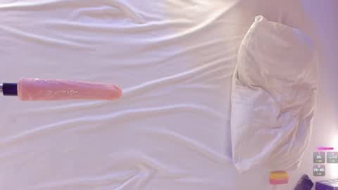 Snapshot of epic_girls chatting on 02-16-25, 05:37 WelcomeUse my tipmenu and invite me in private show online show from 02-16-25, 05:37