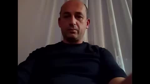 epu17 online show from 10-23-25, 05:44