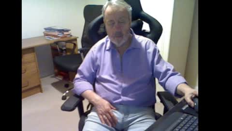 erasmus_d online show from 10-26-25, 05:30