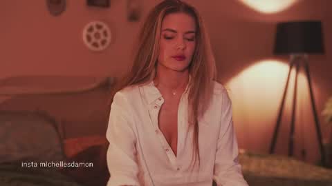 Ana Marie online show from 04-20-26, 11:06