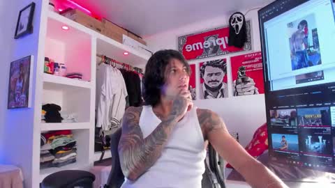 Tht BOSS Eren online show from 10-29-25, 08:54