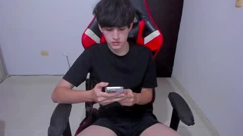 eren_tatakae online show from 04-01-26, 11:57