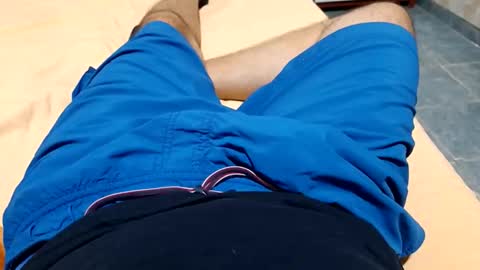 Snapshot of erenbigdickuwu chatting on 11-29-25, 04:26 erenbigdickuwu online show from 11-29-25, 04:26