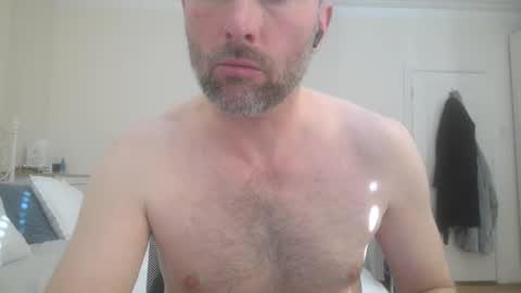 eric334418 online show from 03-03-25, 02:26