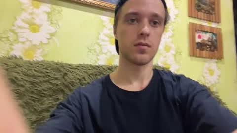 Eric online show from 10-09-25, 01:53