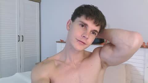 Eric Crush online show from 10-24-25, 03:58