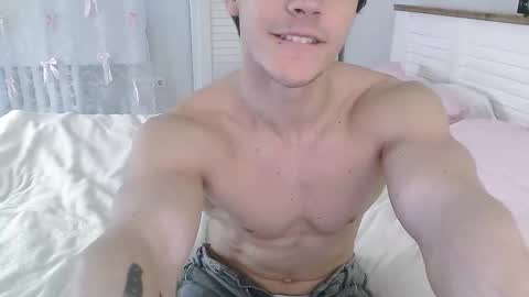 Eric Crush online show from 03-12-26, 04:07