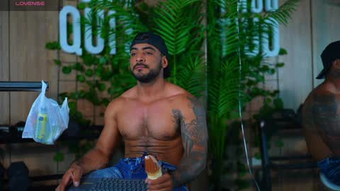 Brayan online show from 12-24-24, 01:16