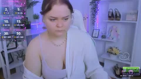 erica_love_ online show from 12-18-25, 07:03