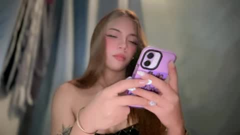 Snapshot of erica_walker chatting on 06-29-26, 02:50 erica_walker online show from 06-29-26, 02:50