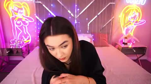 Snapshot of ericasin chatting on 06-11-26, 07:17 Erica online show from 06-11-26, 07:17