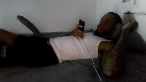 Snapshot of ericbuck chatting on 02-28-25, 03:48 Eric Buck online show from 02-28-25, 03:48