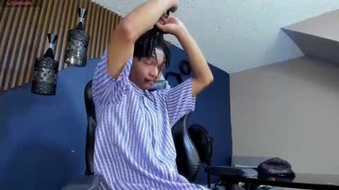 Erick online show from 03-08-25, 05:17