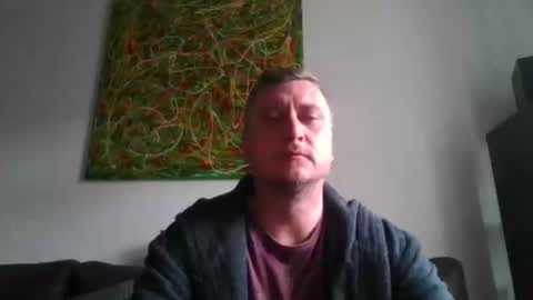 erik_69_69 online show from 02-28-25, 08:31