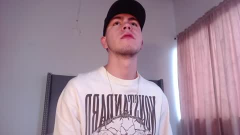 Erik rodriguez online show from 06-10-26, 12:04