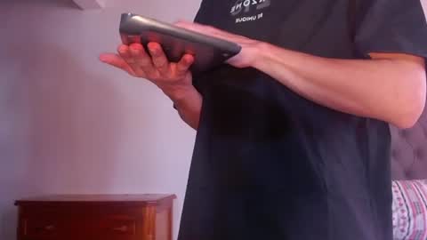 Erik rodriguez online show from 06-15-26, 07:05