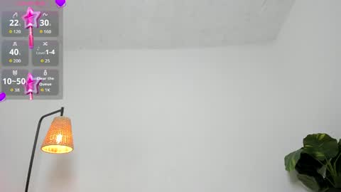 Snapshot of erika1717 chatting on 04-08-26, 11:16 erika1717 online show from 04-08-26, 11:16