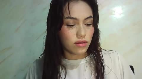 Erika online show from 06-13-26, 05:11