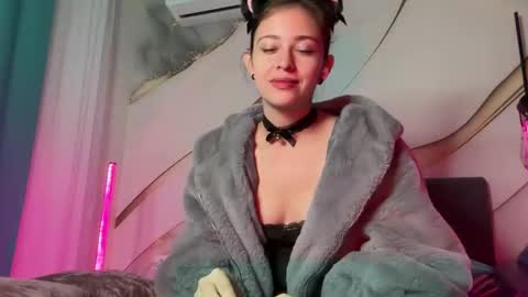 Erika Miu online show from 10-18-25, 06:52