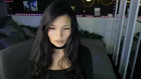 Erika online show from 12-21-25, 05:47