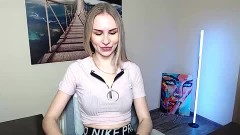 Erika online show from 12-17-25, 12:55