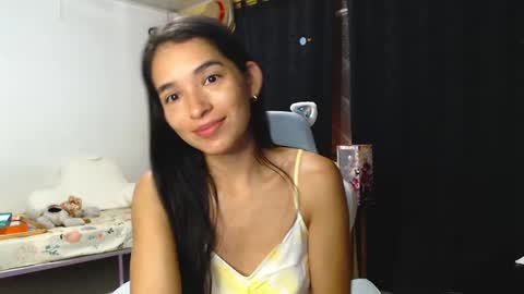 erina_1 online show from 01-08-25, 03:29