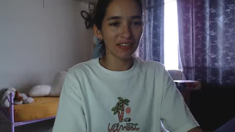 erina_1 online show from 02-04-25, 06:17