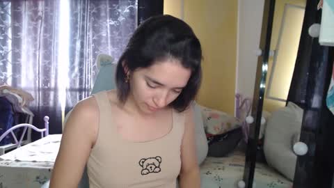 erina_1 online show from 10-20-25, 04:29