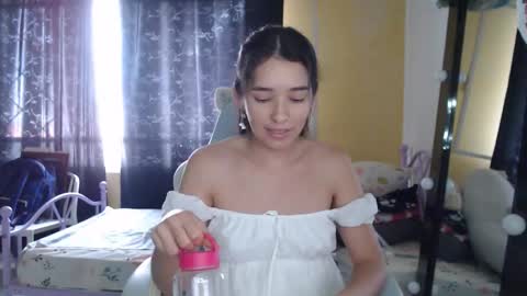 erina_1 online show from 11-04-25, 04:28