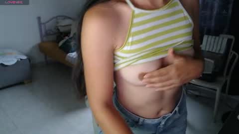 erina_1 online show from 08-03-26, 05:49