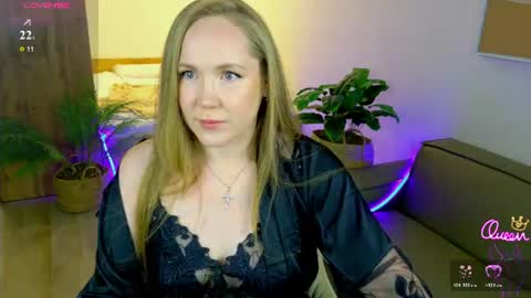 Erin online show from 06-18-26, 07:51