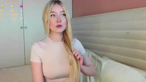 Chanel online show from 04-06-26, 01:34