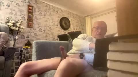 erman1955 online show from 02-14-25, 11:31