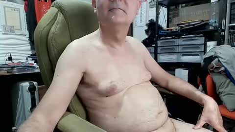 Snapshot of ernello chatting on 06-02-26, 10:12 ernello online show from 06-02-26, 10:12
