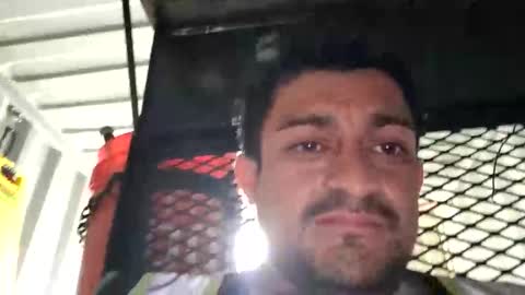 Snapshot of ernestomaravilla141 chatting on 02-10-26, 07:51 Ernesto online show from 02-10-26, 07:51