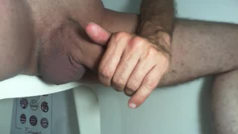 Snapshot of erniemuyhot435811 chatting on 12-19-25, 03:02 erniemuyhot435811 online show from 12-19-25, 03:02