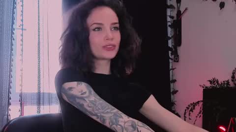 Snapshot of erohaze chatting on 03-07-25, 12:12 erohaze online show from 03-07-25, 12:12