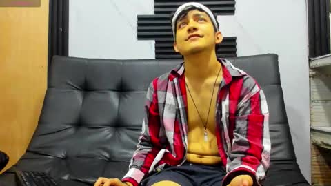 eros_fang online show from 11-11-25, 12:05