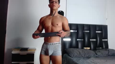 Eros online show from 11-10-25, 06:29