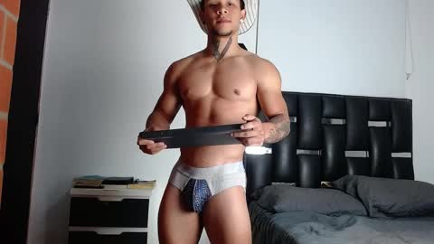 Eros online show from 04-18-26, 01:31